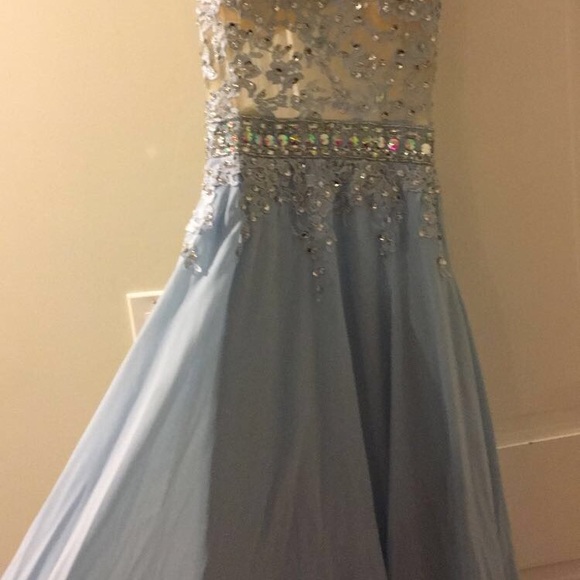 Prom/Ring Dance Dress - Picture 2 of 4